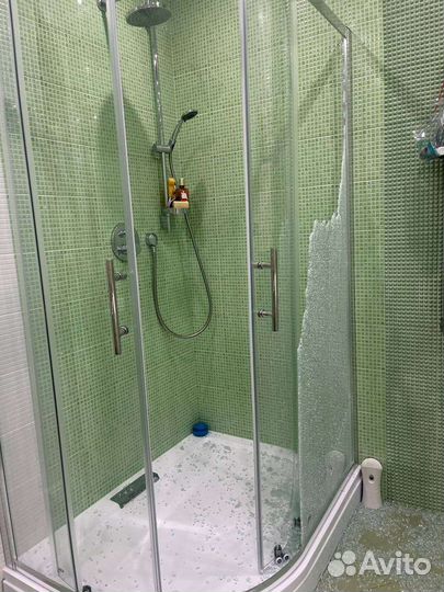 Ремонт стëкол душевых кабин Изготовление и монтаж