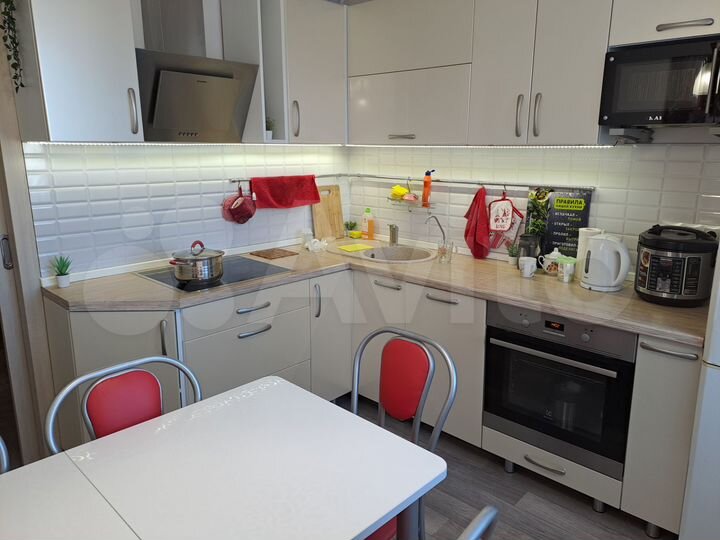 3-к. квартира, 66 м², 6/9 эт.