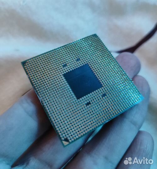 Процессор Ryzen 3 3100