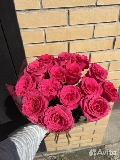 Розы с Доставкой и Букет Цветов