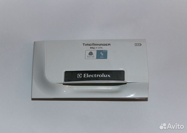 Крышка (ручка ) бункера ст.машины Electrolux