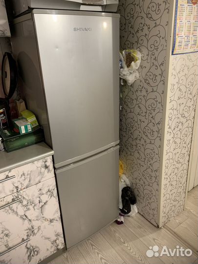Холодильник shivaki япония. 150 см выс, 47 шир