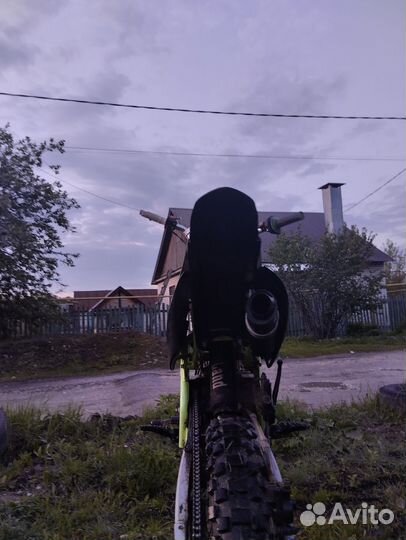 Motolend 125