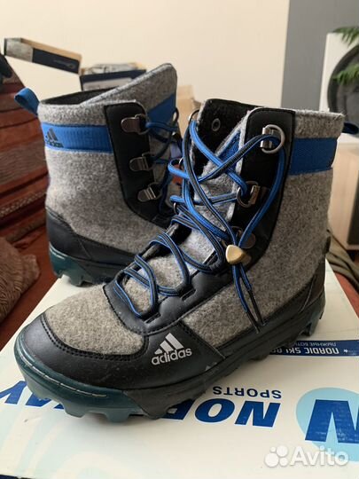 Зимние ботинки Adidas