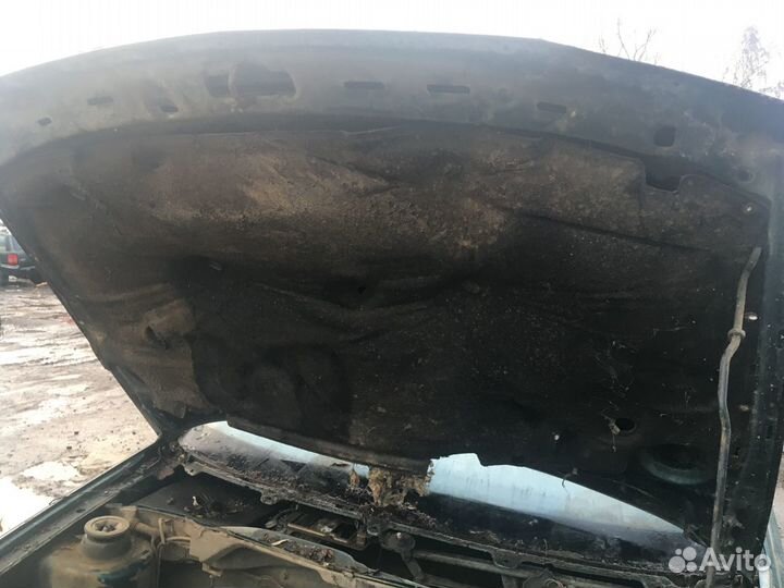 Капот Фольксваген Гольф 3 1997