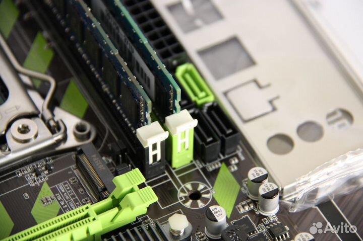 Комплект Xeon 2670 + 16 gb + Atermiter