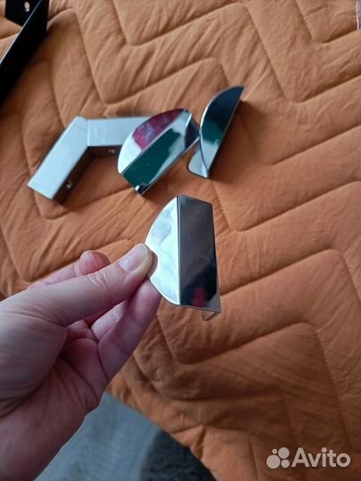 Крючки, ручки мебельные