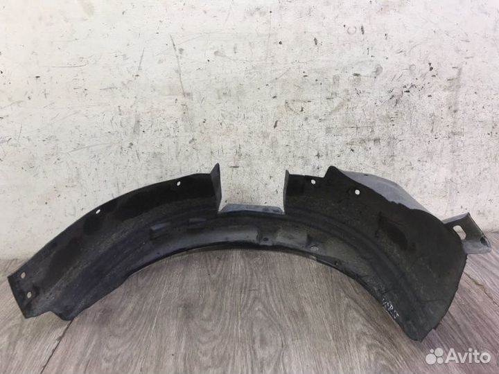 Подкрылок передний левый Opel Corsa C