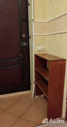 Полка для обуви в коридор