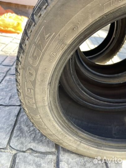 Bridgestone Blizzak Revo GZ 205/55 R16