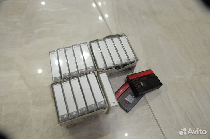 Видеокассета mini DV Sony 13 штук