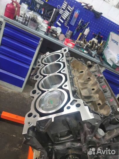 Двигатель 3UR / на Тойота Тундра 5.7 рестайлинг