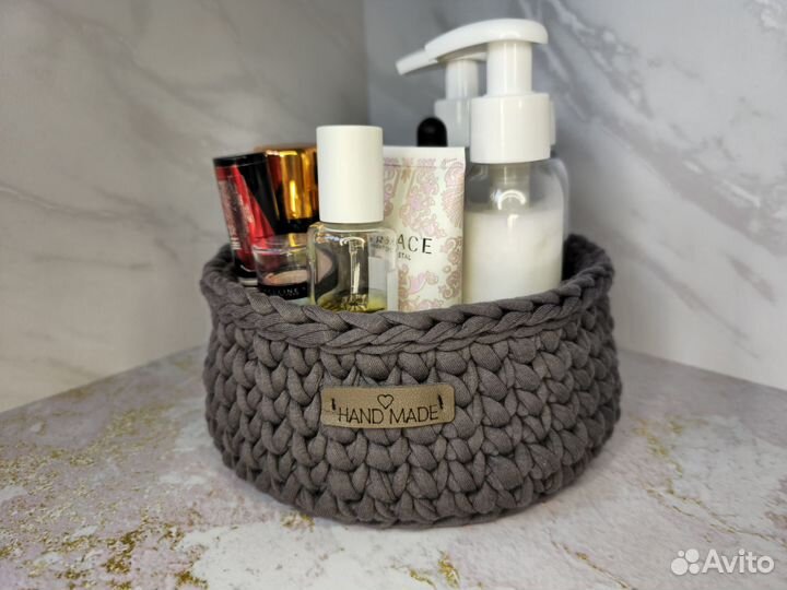 Вязаные корзины ручной работы