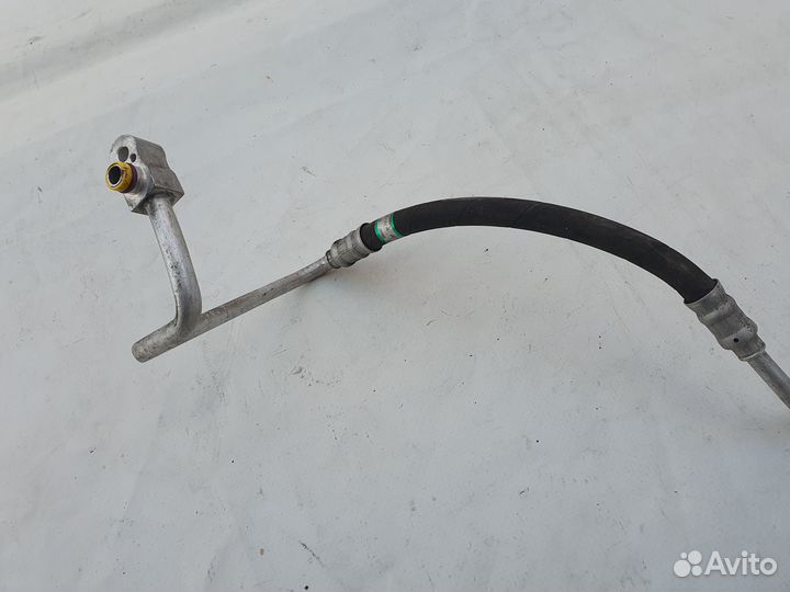 Трубка кондиционера BMW e87 (компрессор-радиатор)