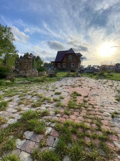 Коттедж 320 м² на участке 15 сот.