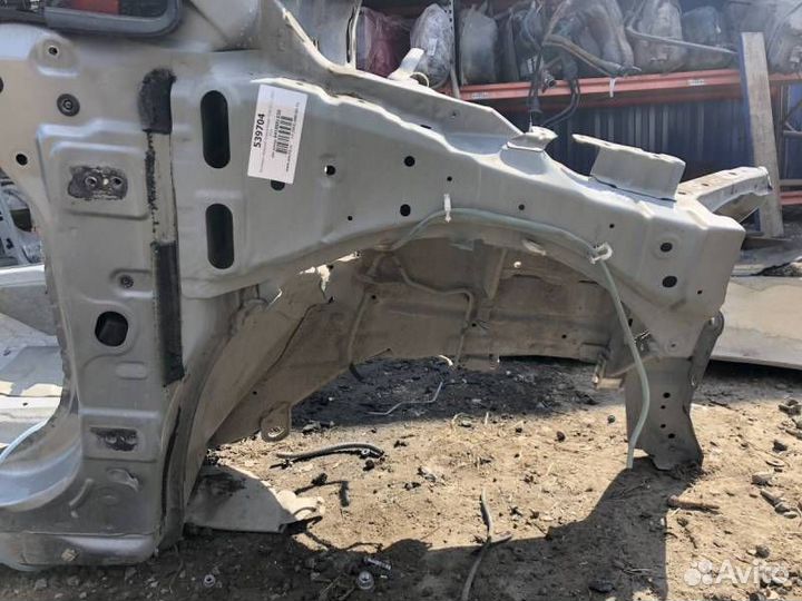 Б/У Лонжерон передний правый 64180EL030, F4120E