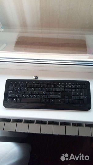 Беспроводная клавиатура и мышь microsoft