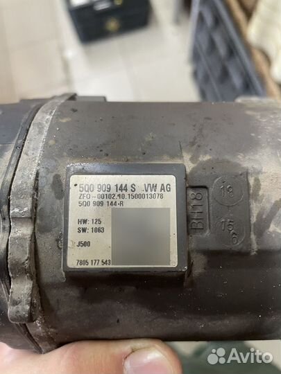 Мотор рулевой рейки Skoda / Volkswagen