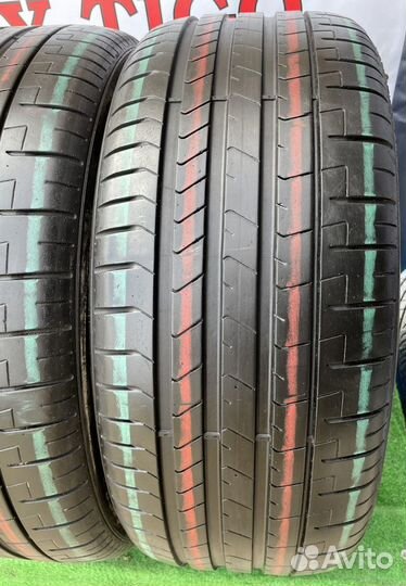 Pirelli P Zero PZ4 245/45 R19 102Y