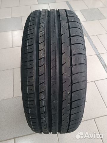 Triangle Sports TH201 235/55 R20 105Y