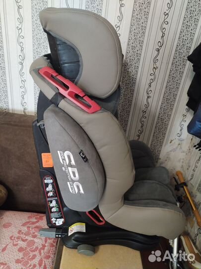 Автомобильное кресло capella