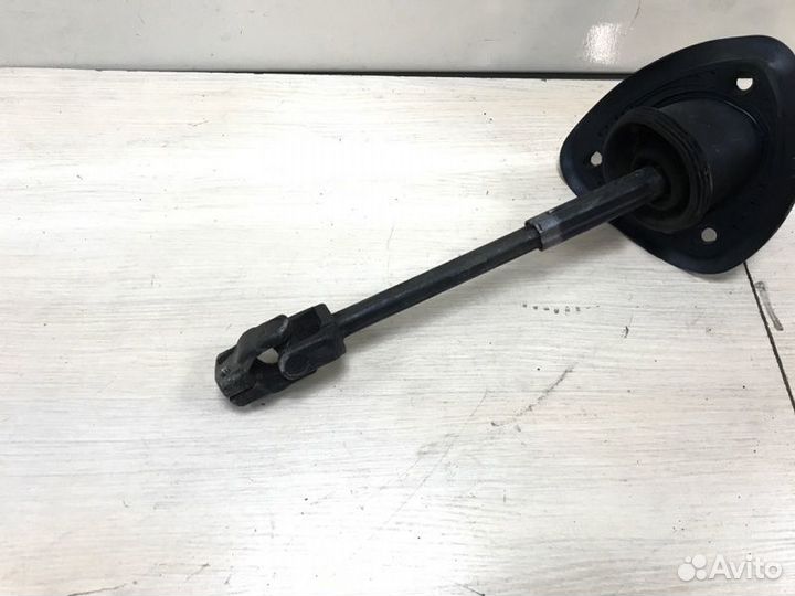 Рулевой карданчик Audi A7 2013