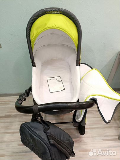 Коляска 3в1 Tutis Zippy sport Plus (легкая)