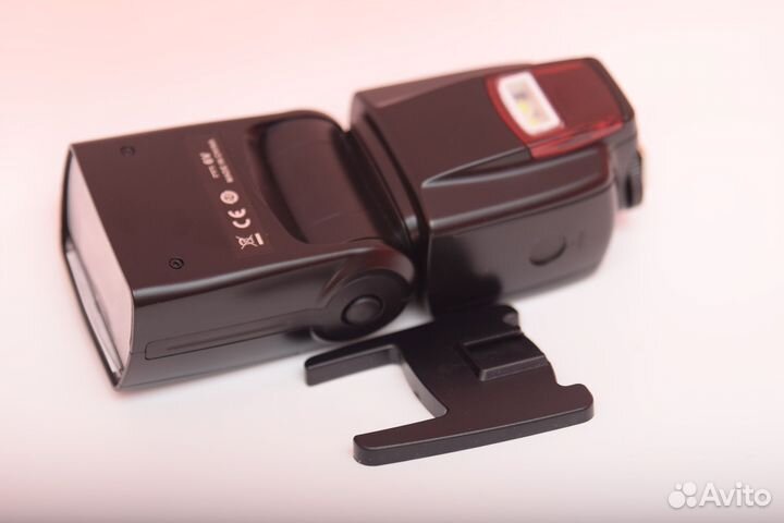 Накамерная вспышка Andoer AD-560II