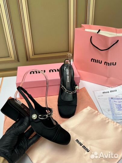 Босоножки/Туфли Miu Miu