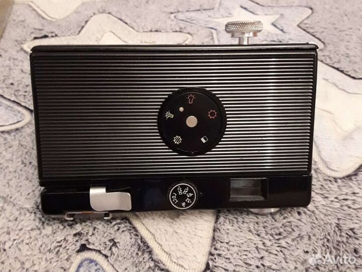Пленочный фотоаппарат