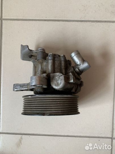 Насос гидроусилителя Mercedes-Benz GL-Class (X164)