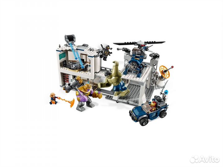 Lego Super Heroes 76131 Битва на базе Мстителей