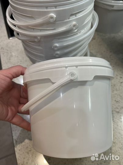 Ведро с крышкой пластик для пищевых