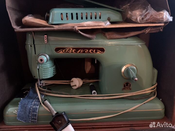 Швейная машина волга