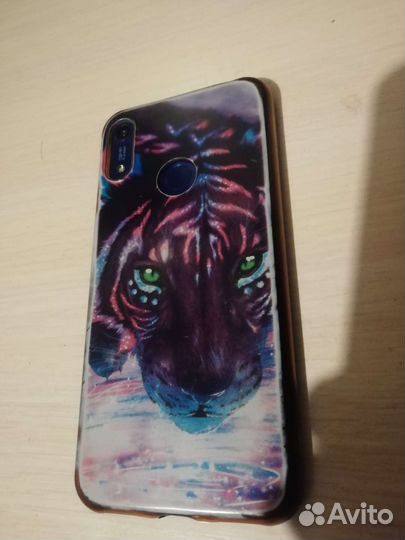 Телефон honor 8a