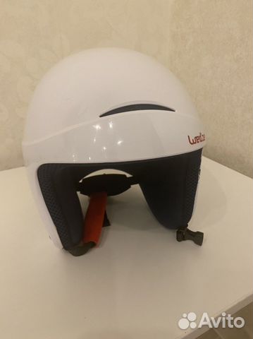 Горнолыжный шлем