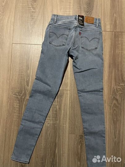 Джинсы левис женские 710