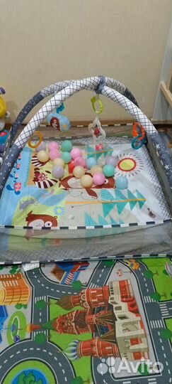 Развивающий коврик