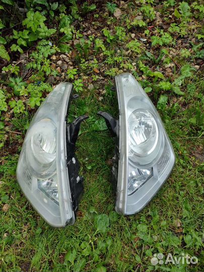 Фары Hyundai Starex H1