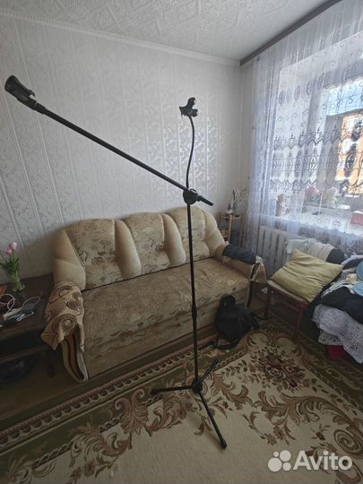 Микрофонная стойка