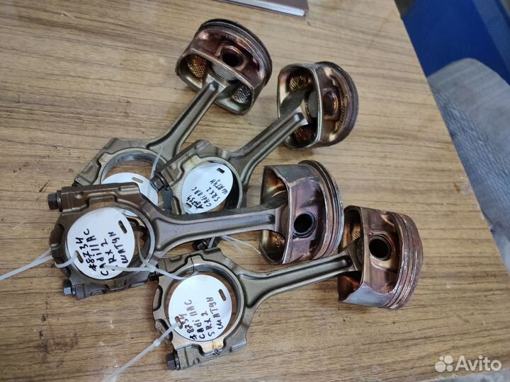 Шатун с поршнем Cadillac SRX 2