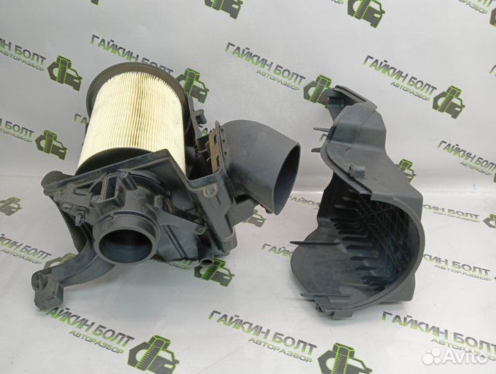 Корпус воздушного фильтра Ford Focus хэтчбек 5дв