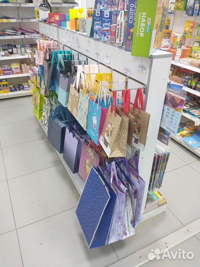 Островной стеллаж