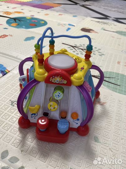 Развивающие игрушки бизиборд