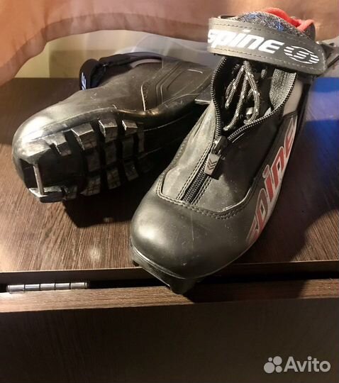Лыжные ботинки 37размер