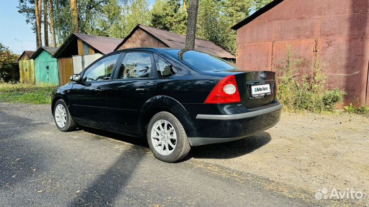 Ford Focus 2.0 МТ, 2007, 196 100 км