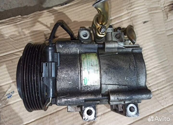 Компрессор кондиционера Ford Escape Maverick