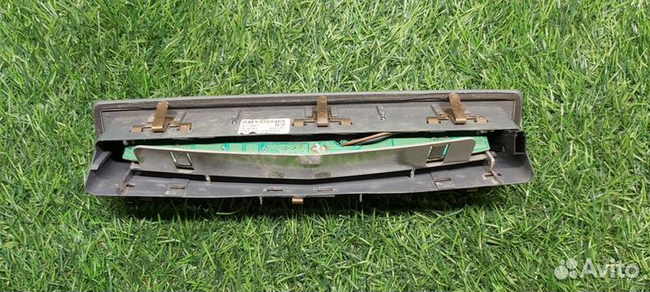 Стоп-сигнал крышки багажника задний Opel Astra H