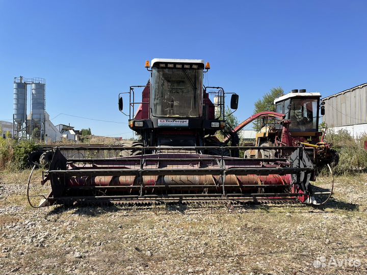 Комбайн Гомсельмаш КЗС-812 (Палессе GS812), 2012