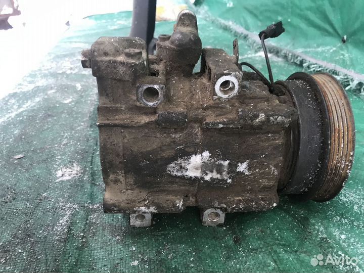 Компрессор системы конд-ния Hyundai Sonata 2004 г